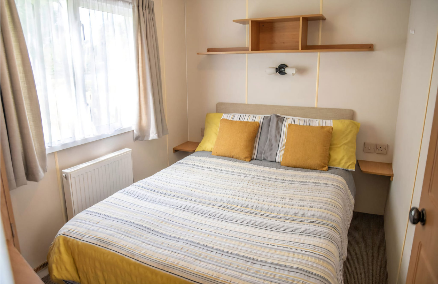 Field View Caravan at Tall Pines Park